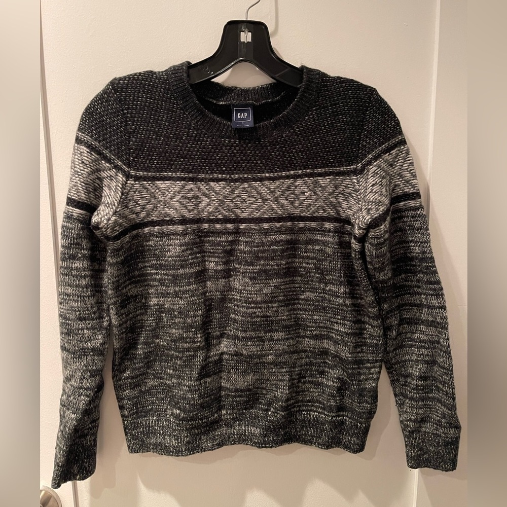 Woolen pullover sweater from Gap